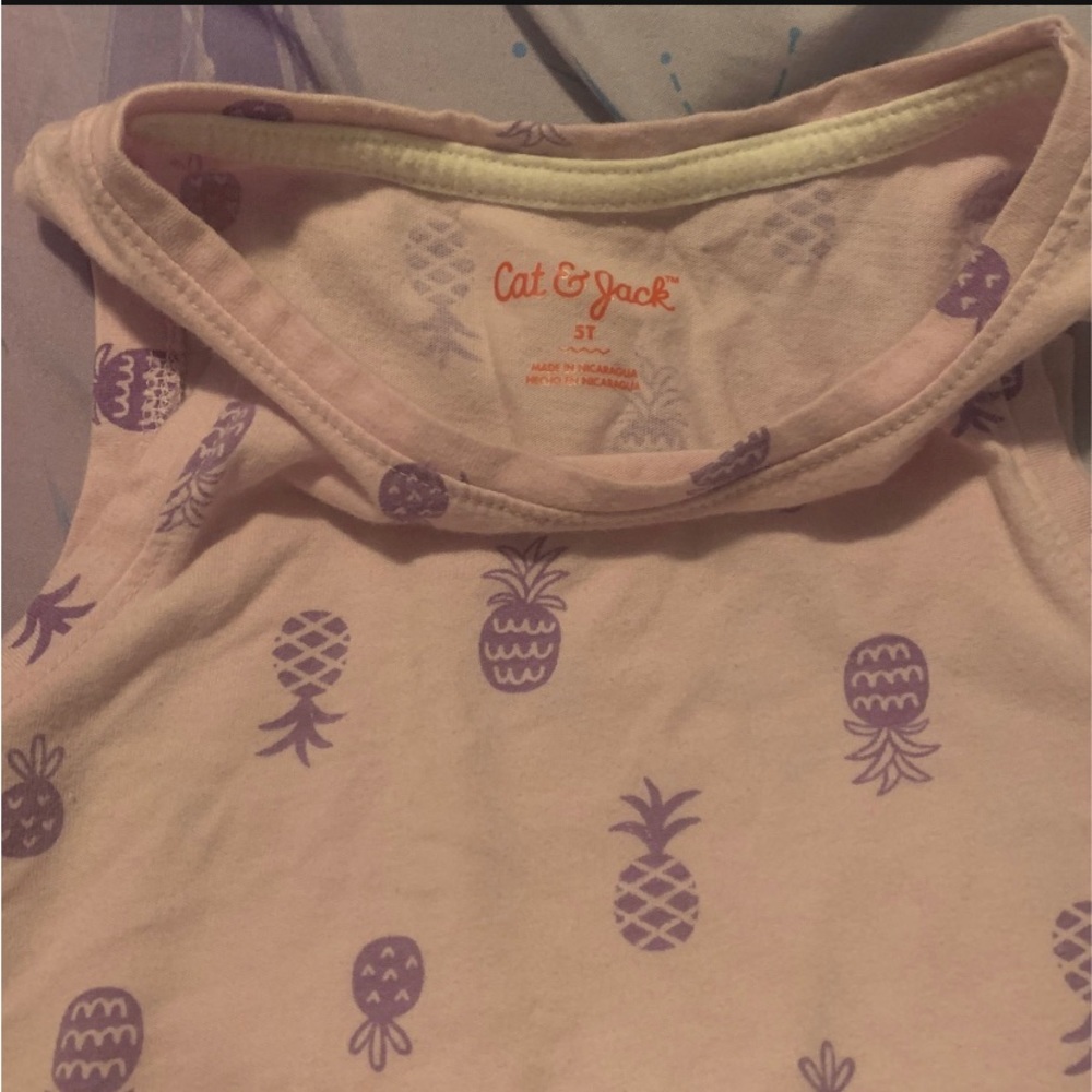 Toddler t-shirt side 5t